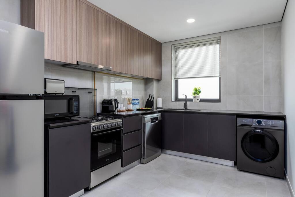 דובאי Waves - Stylish 1Br Close To Img World & Global Village מראה חיצוני תמונה